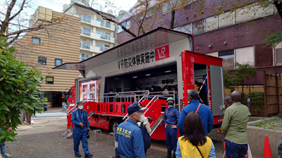 2022年防災訓練 VR防災体験実施中の画像