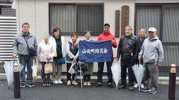 麻布山本町会事務所を出発の画像